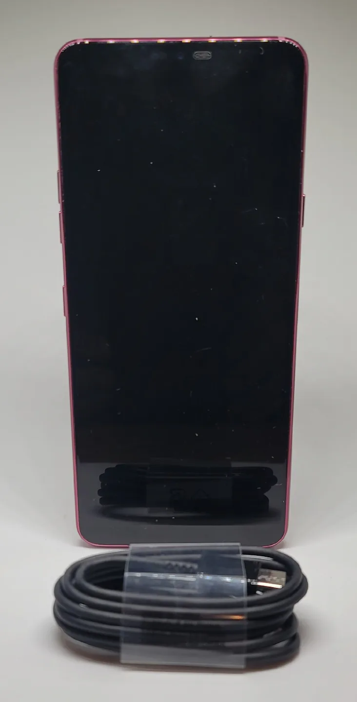 LG G7 ThinQ – Red (Unlocked) 64GB / 4GB – $80 image indicator(3)