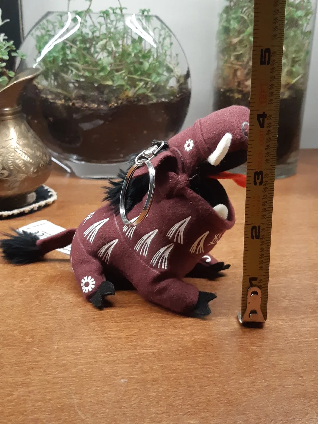 Walt Disney Lion King Pumba Keychain image indicator(4)