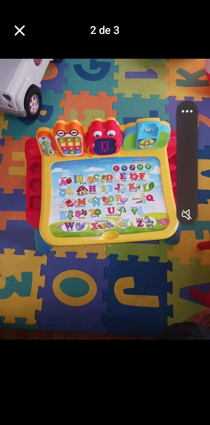 VTech Touch & Learn Activity Desk Deluxe thumbnail