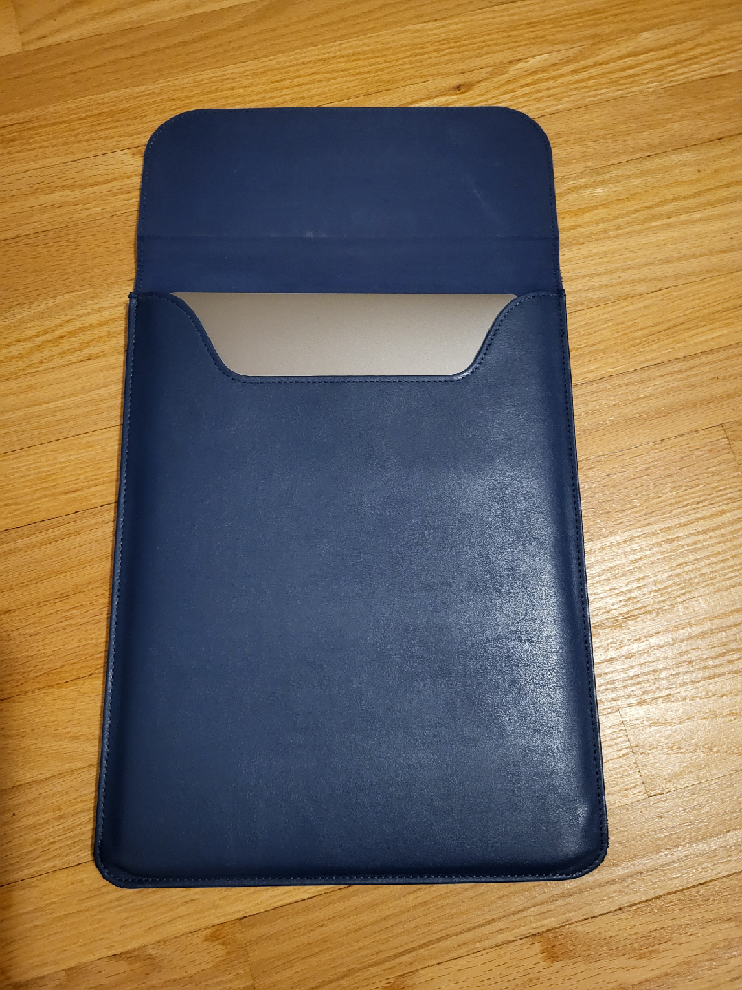 MacBook Air M1 (2020) – Excellent Condition | Low Cycle Count - photo 3