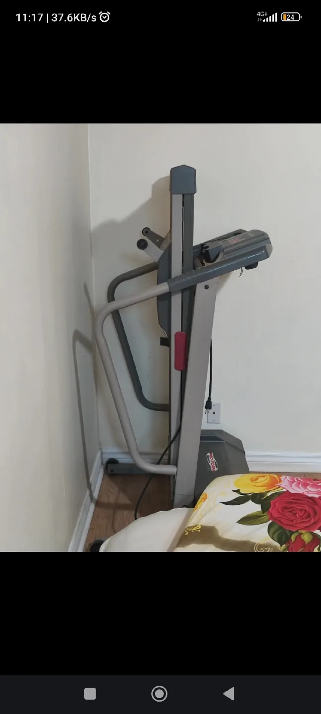 Pro-Form C-42 Treadmill thumbnail