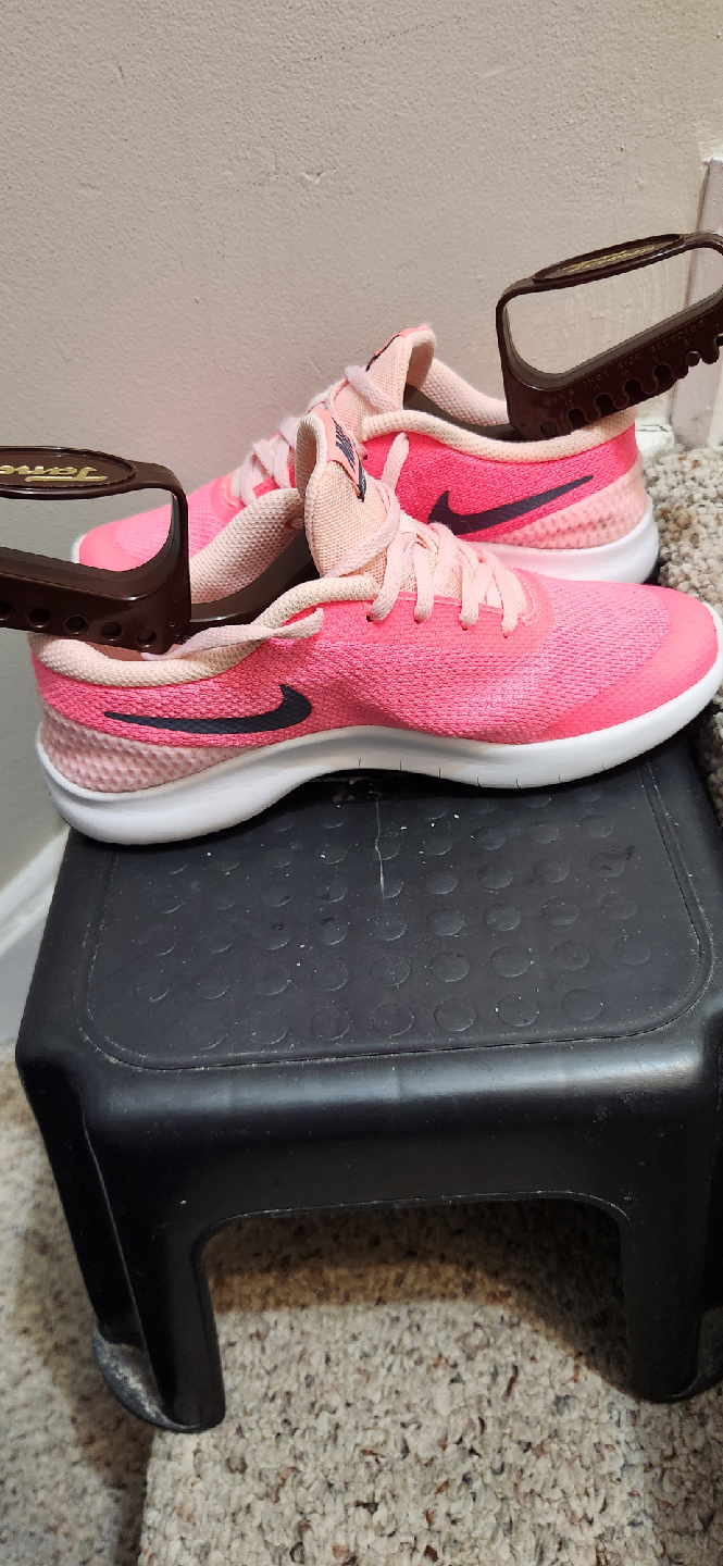Nike Flex Experience RN 7 Pink Running Shoes Size 4 Y - photo 5