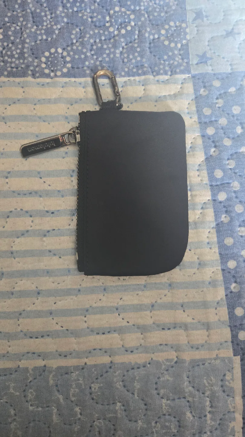 Lululemon Card Case - Black image indicator(3)