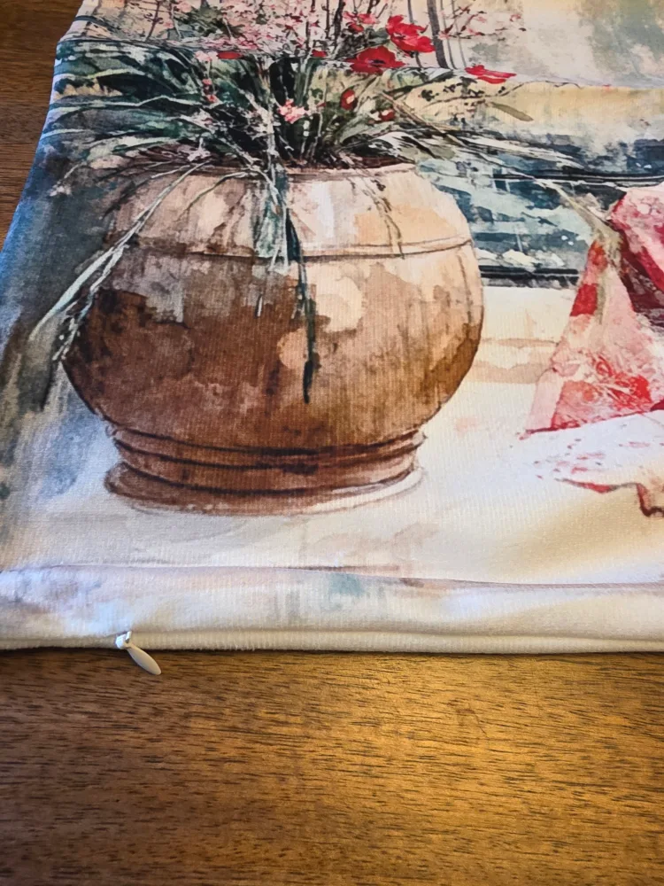 Decorative Pillow Cover - Asian Woman Design image indicator(2)