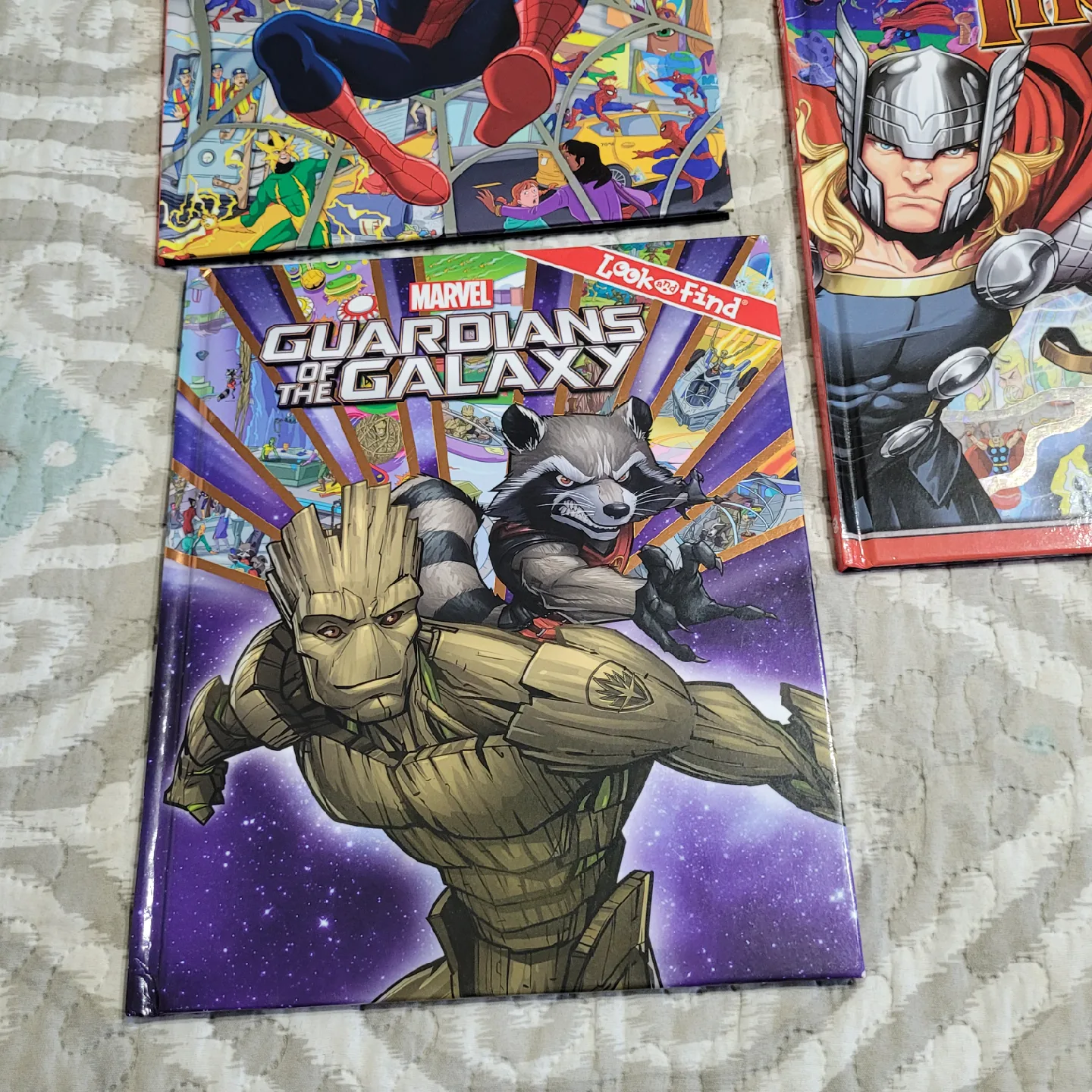 Lot of 3 Marvel "Look and Find " Hardcover Books image indicator(2)