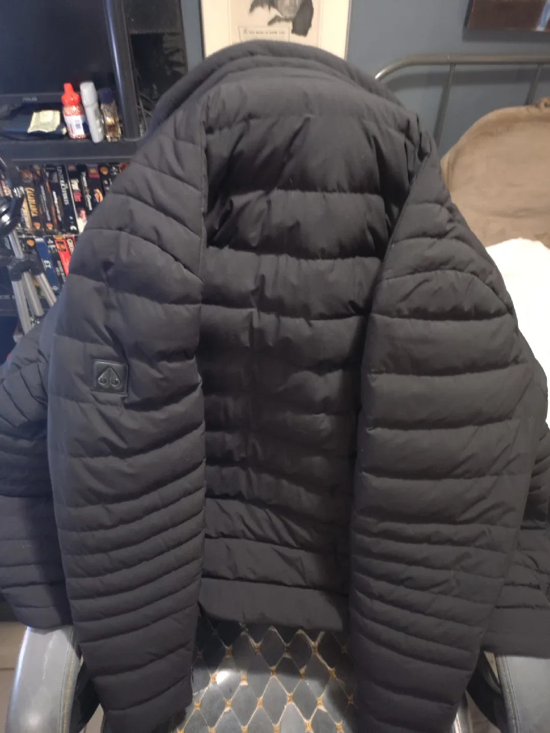 Moose Knuckles Black Puffer Jacket image indicator(3)