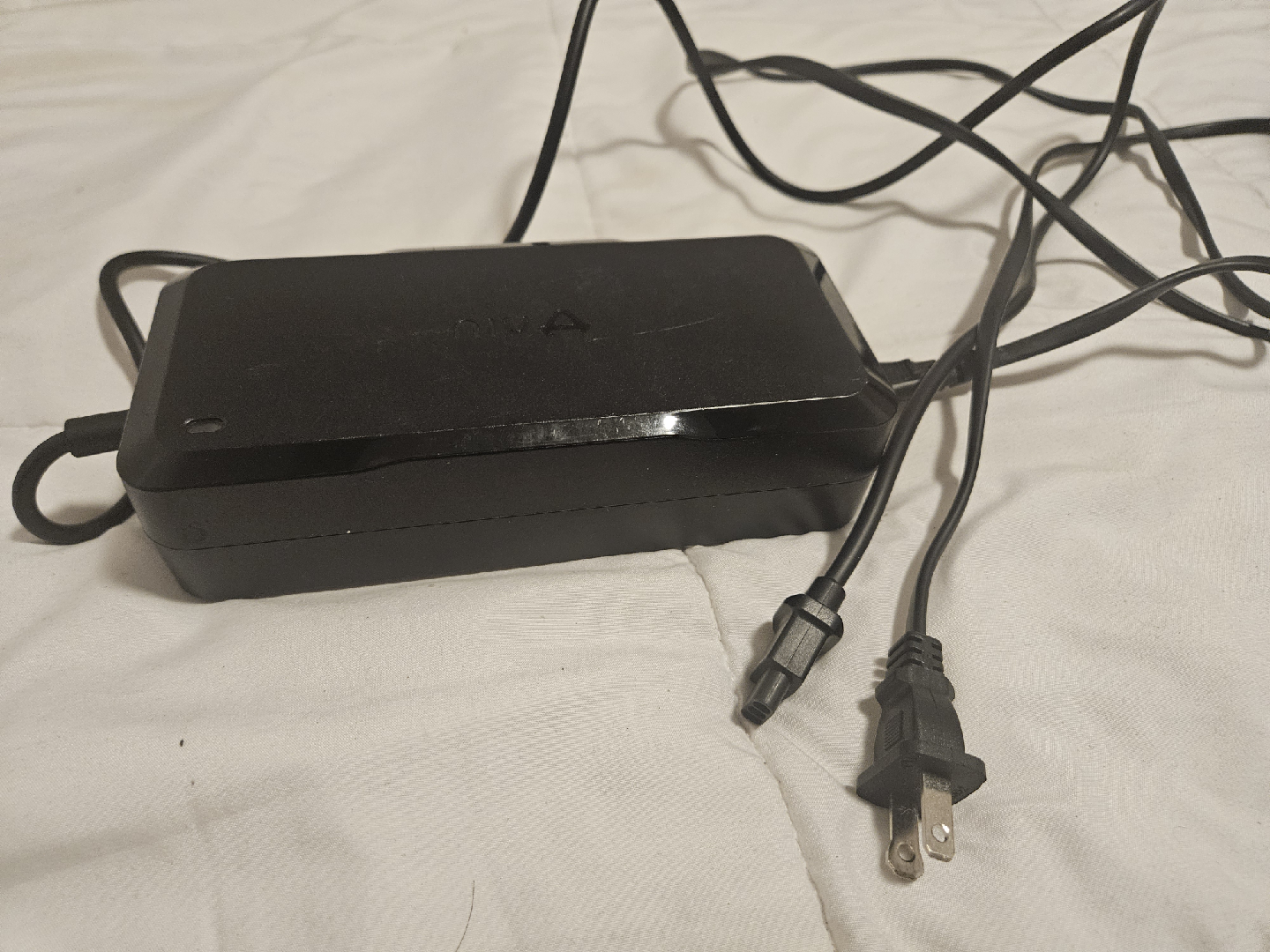 Niu charger for schooters