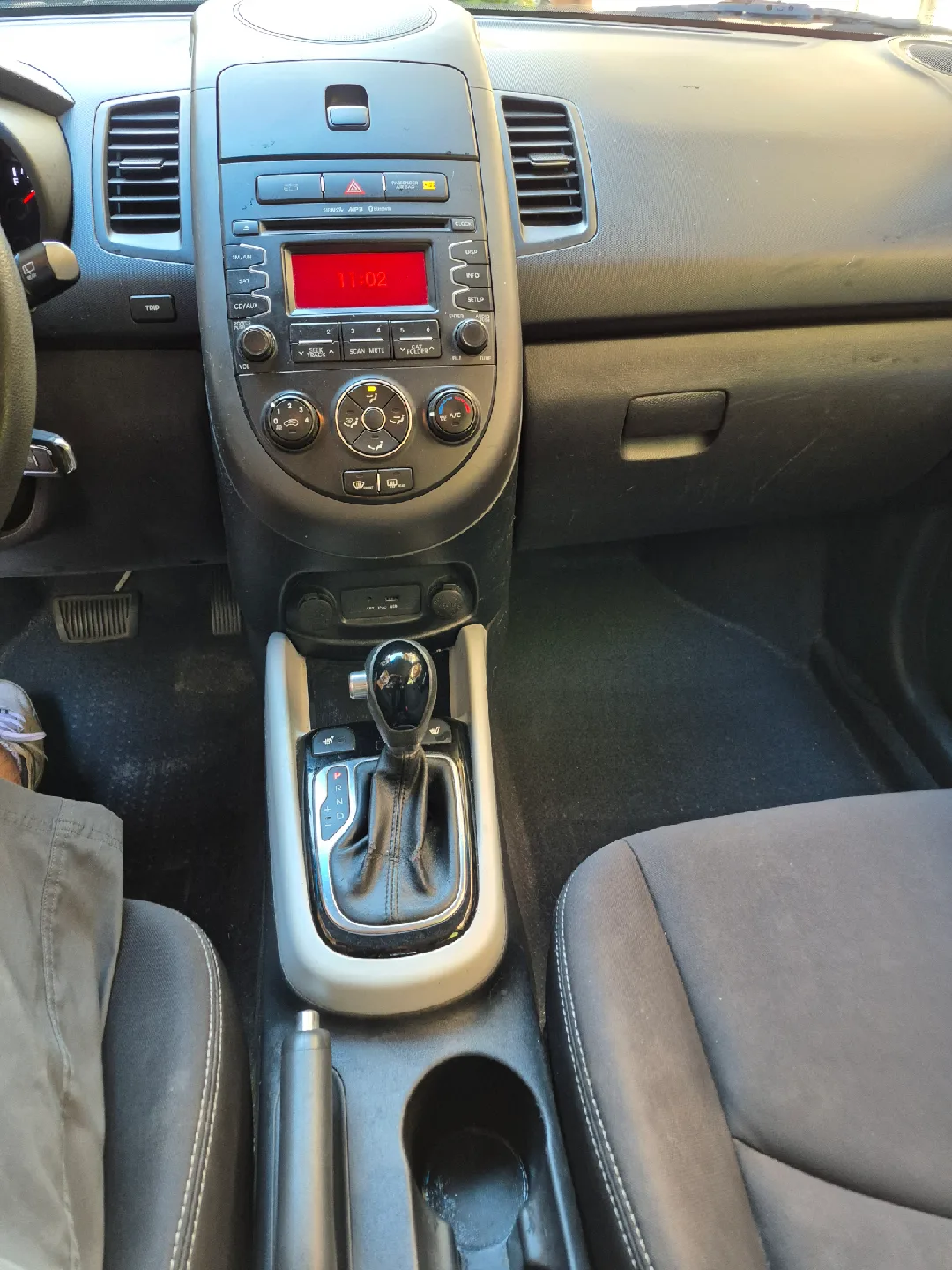 Black Kia Soul image indicator(8)