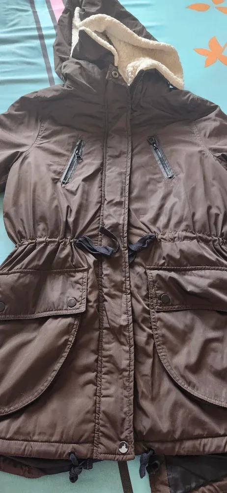 green Winter Jacket Medium image indicator(3)