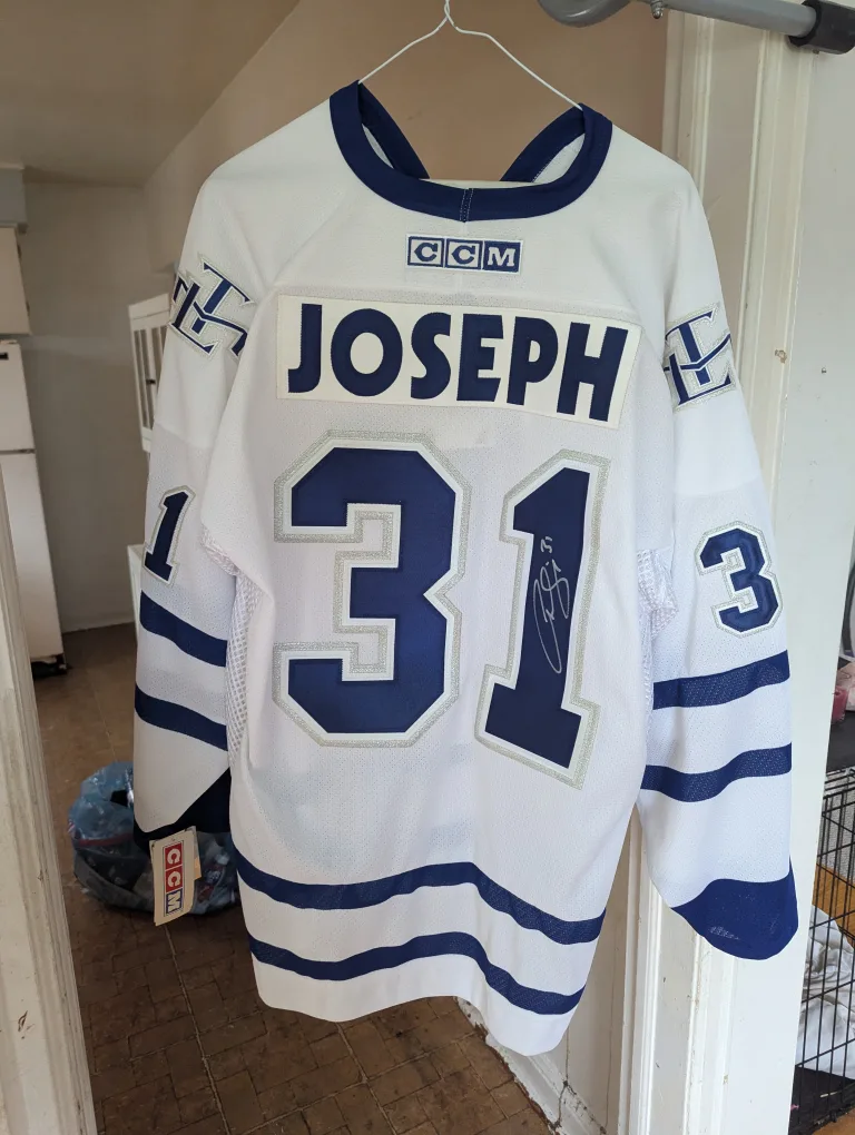 CCM Toronto Maple Leafs autographed Curtis Joseph Jersey image indicator(2)