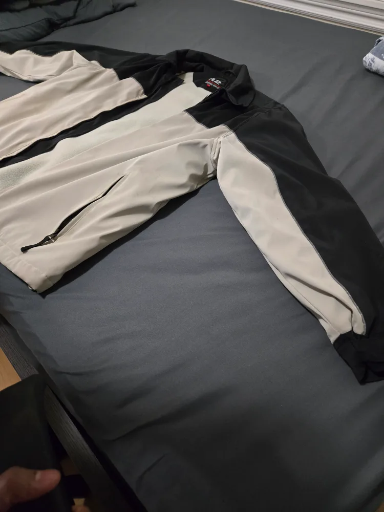 R2 Industrial Gear Co. Jacket 🧡 image indicator(3)