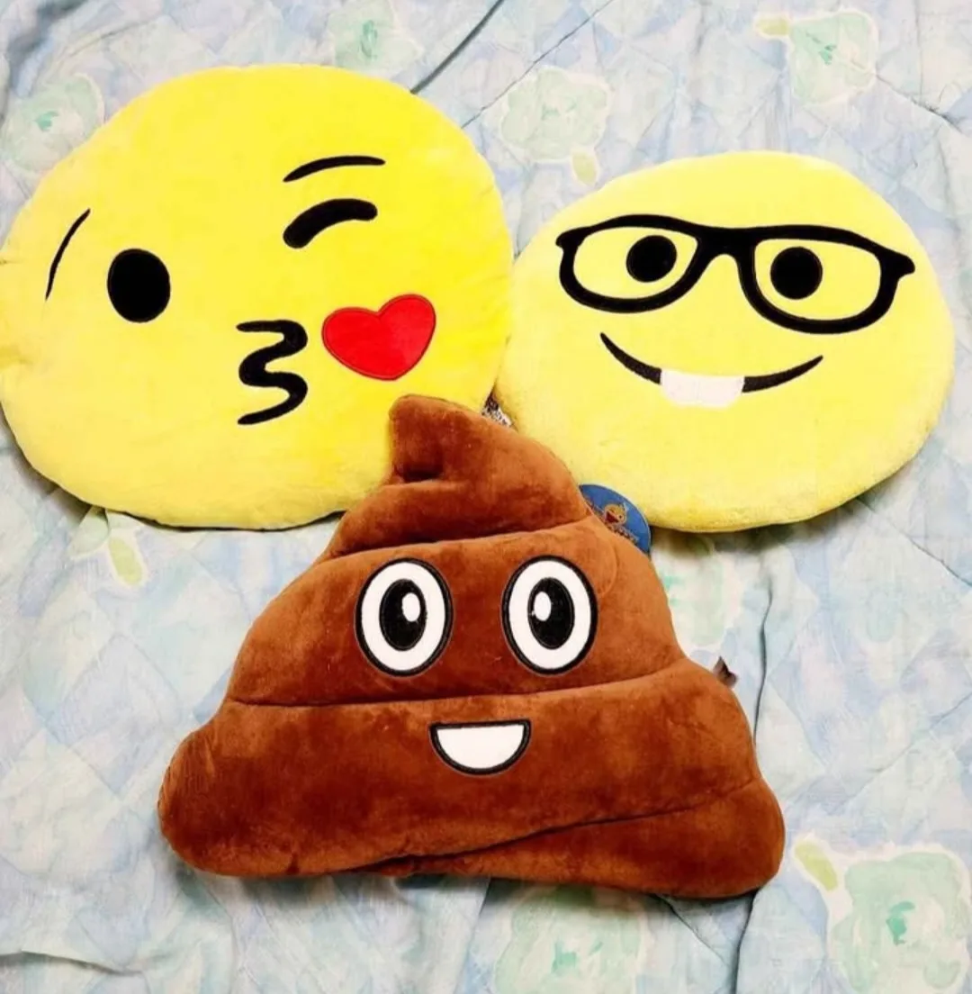 Emoji Plush Pillows (Set of 3) thumbnail
