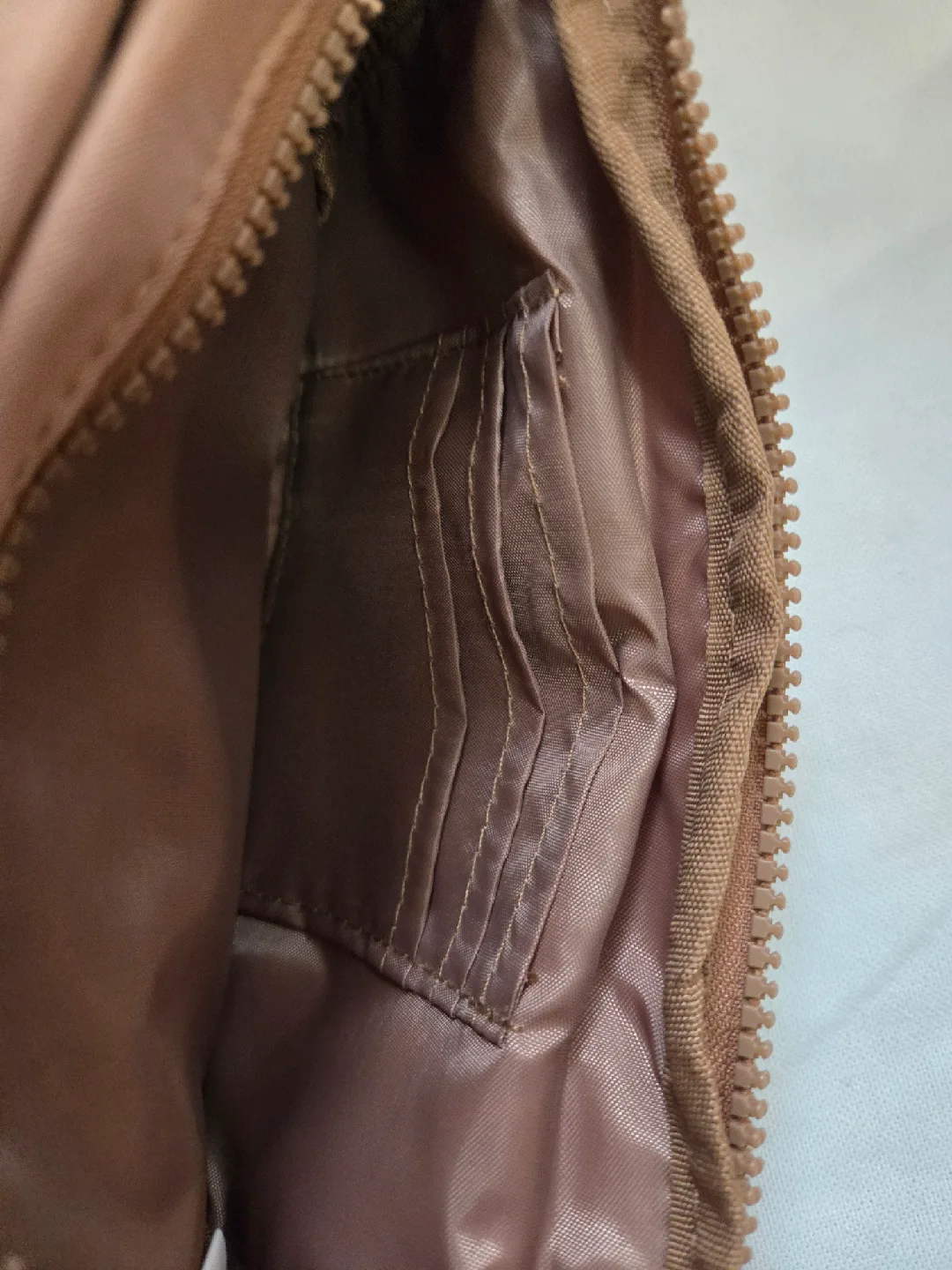 Tan Zippered Crossbody Bag image indicator(2)