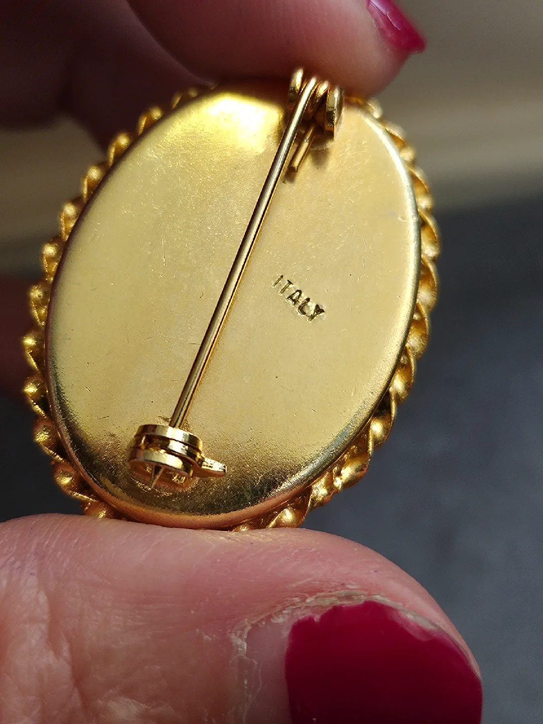 Vintage Italian Micro Mosaic Floral Brooch image indicator(6)