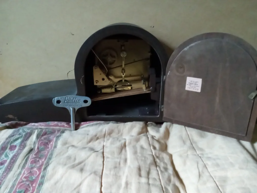 Antique Karl Lauffer Mantle Clock image indicator(3)