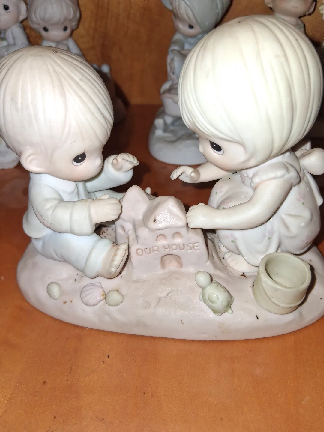 Precious Moments Figurines image indicator(8)