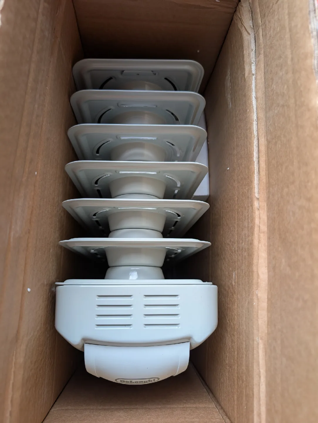 New De'Longhi Oil-Filled Radiator Space Heater image indicator(2)