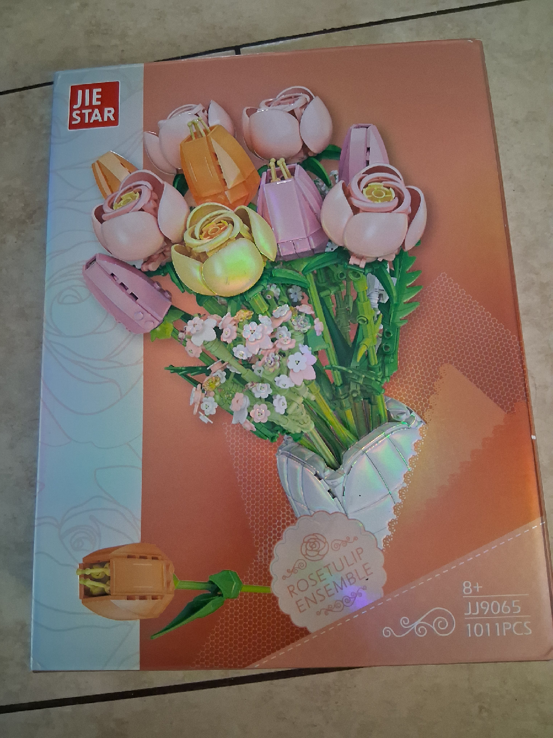 JIE STAR Rose Tulip Ensemble Building Set - New!