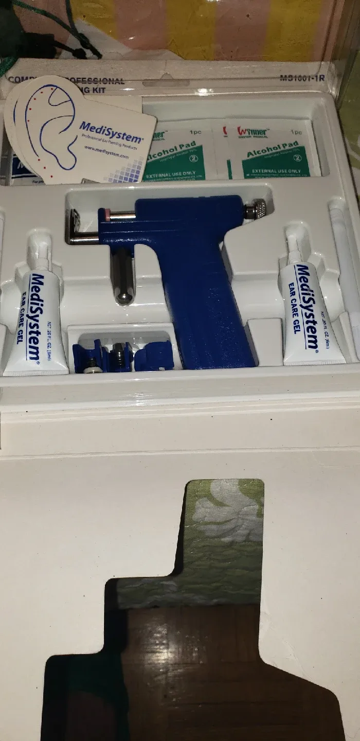 MediSystem Professional Ear Piercing Kit image indicator(2)