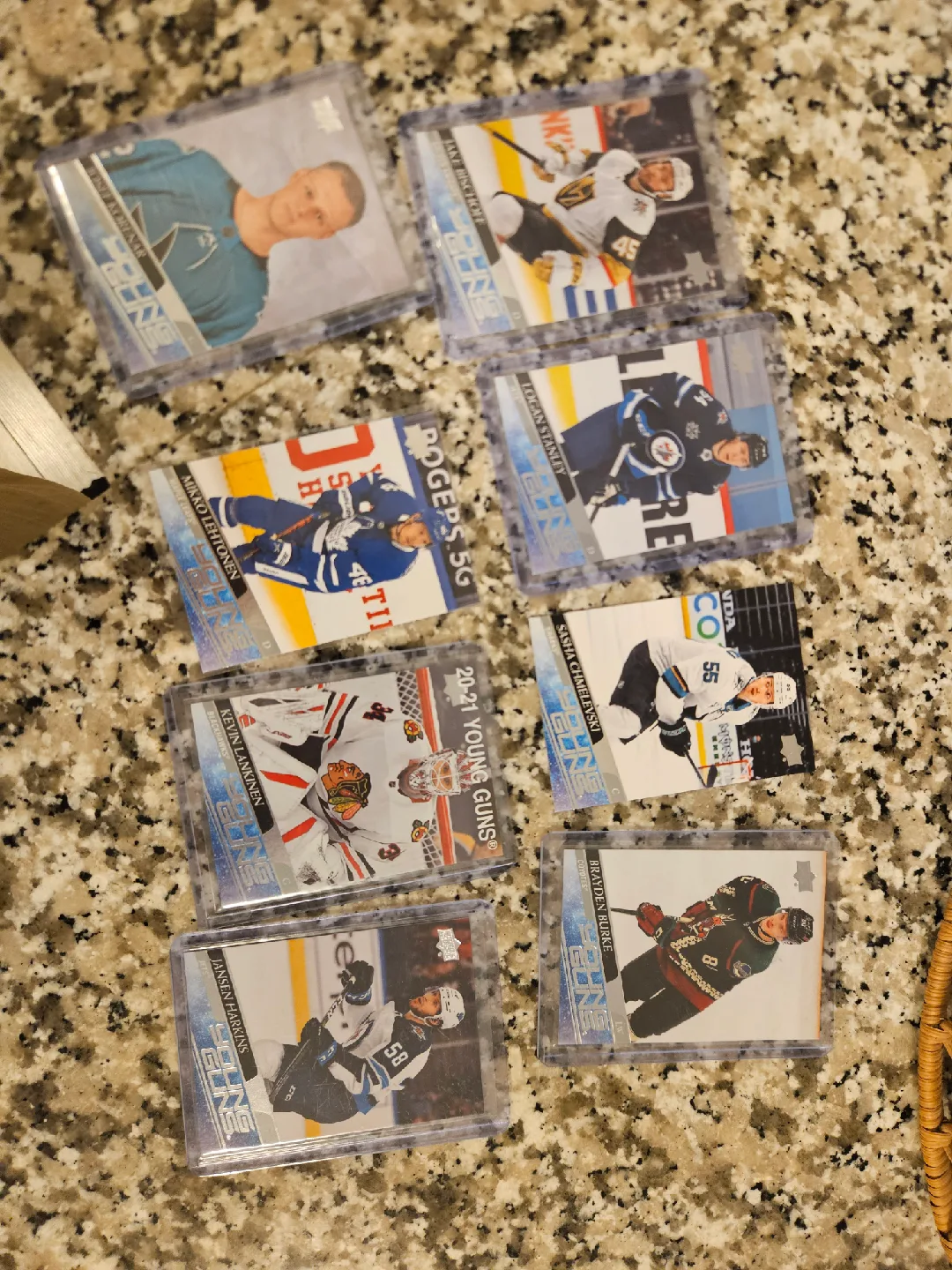 Hockey Upper Deck Young Guns Rookie Cards image indicator(2)