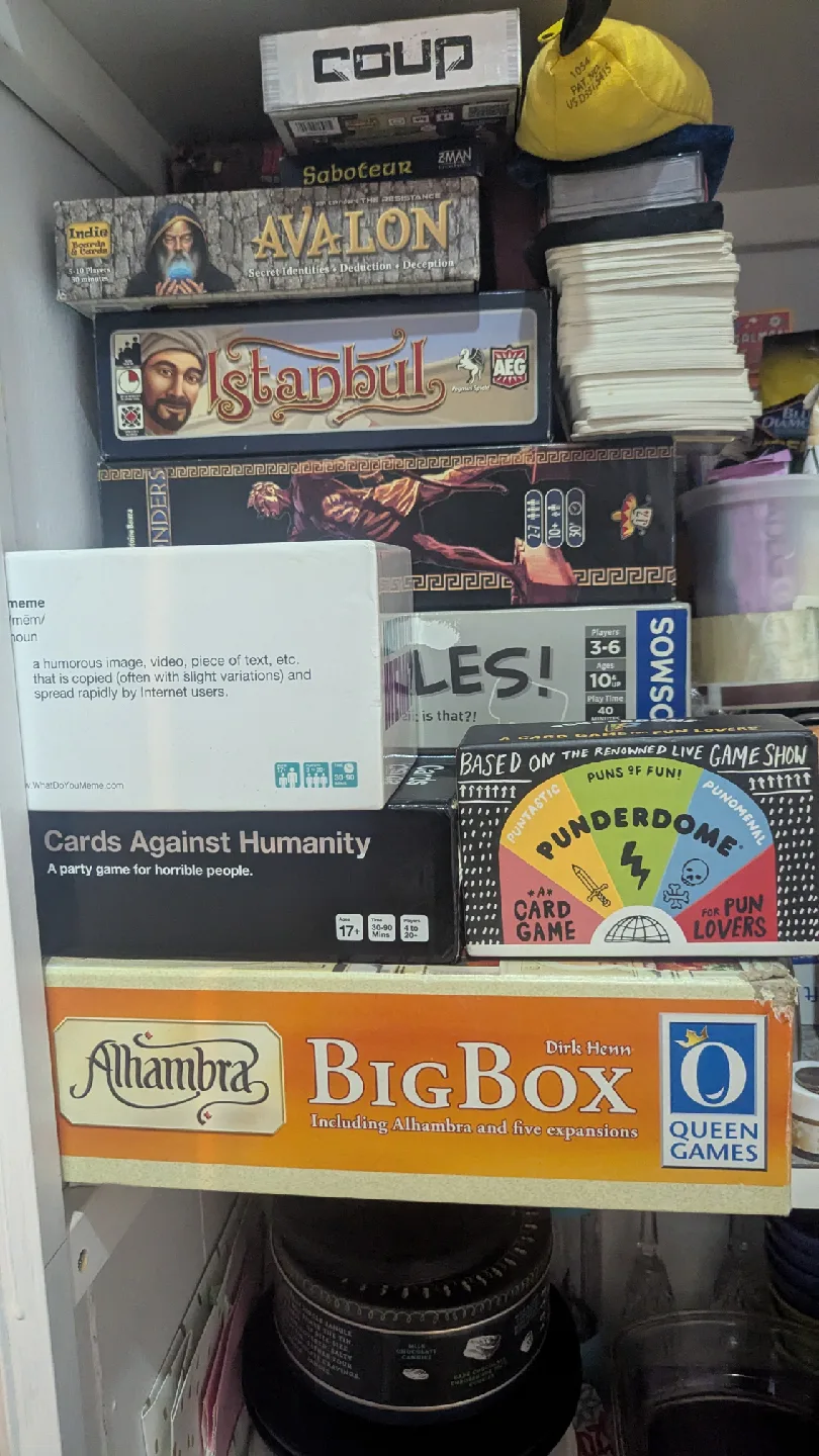 Board Games: Catan, Alhambra, Azul, Harry Potter & More! image indicator(3)