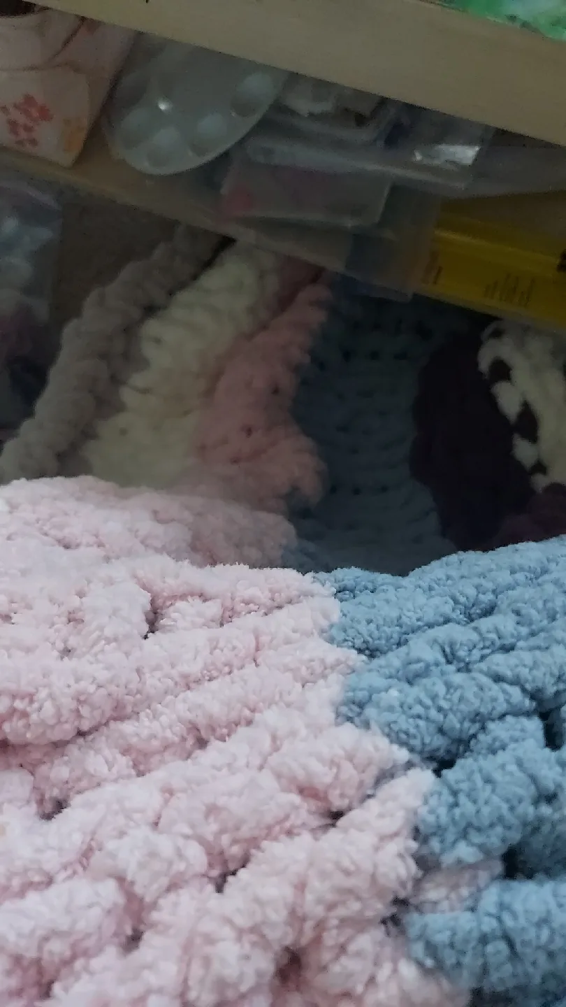 Various Wool & Ribbon Designs! image indicator(2)