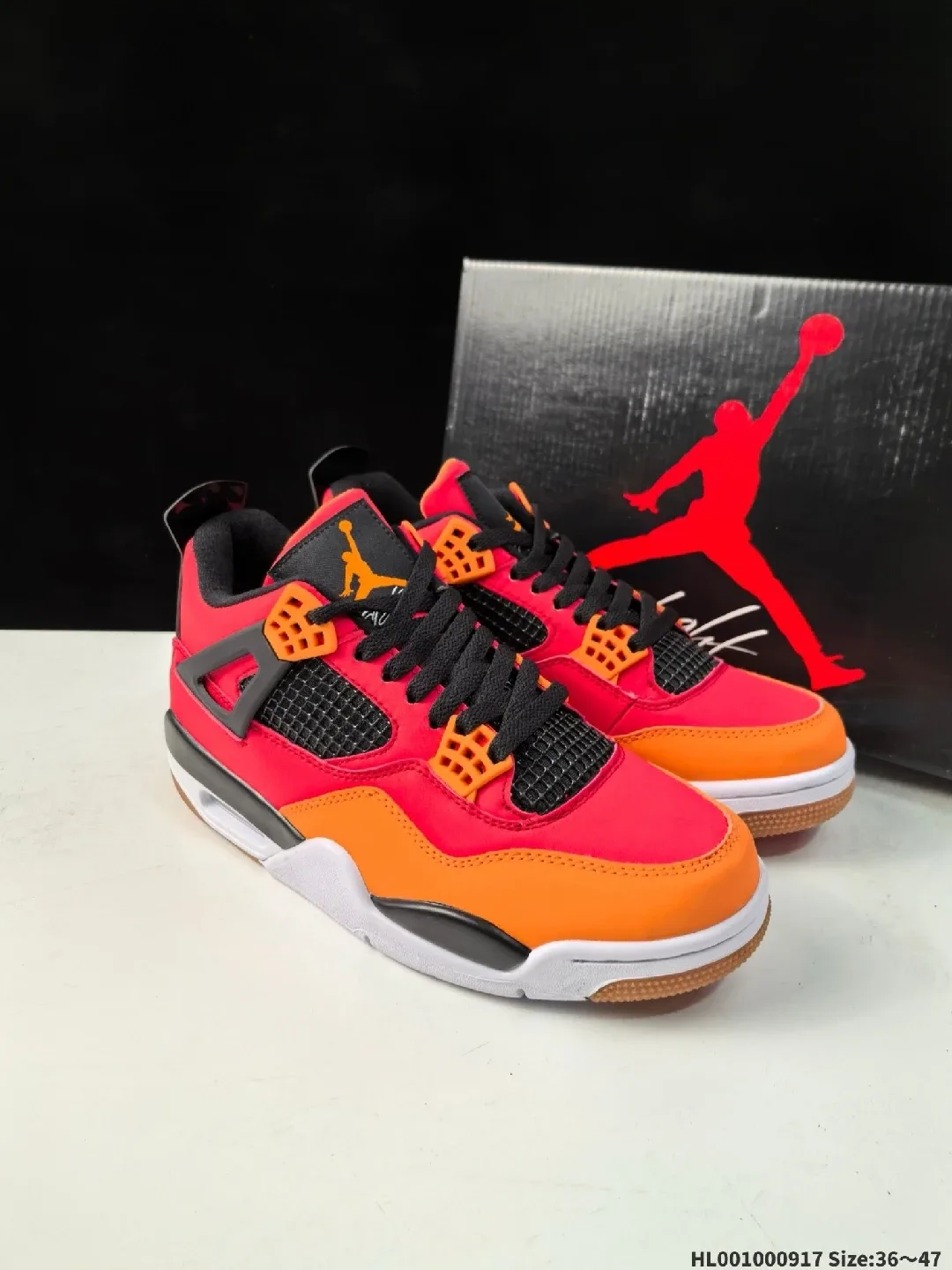 Jordan 4 Retro Red Thunder thumbnail