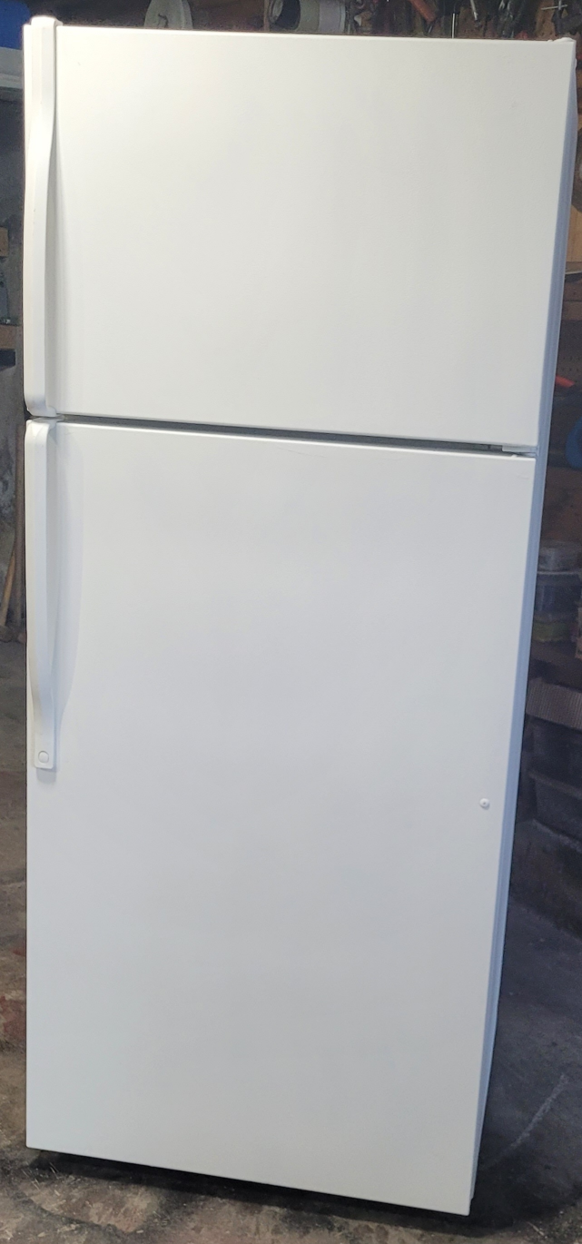 Whirlpool Top Freezer Refrigerator - White