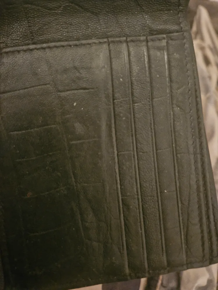 YSL mens crocodile wallet. image indicator(3)