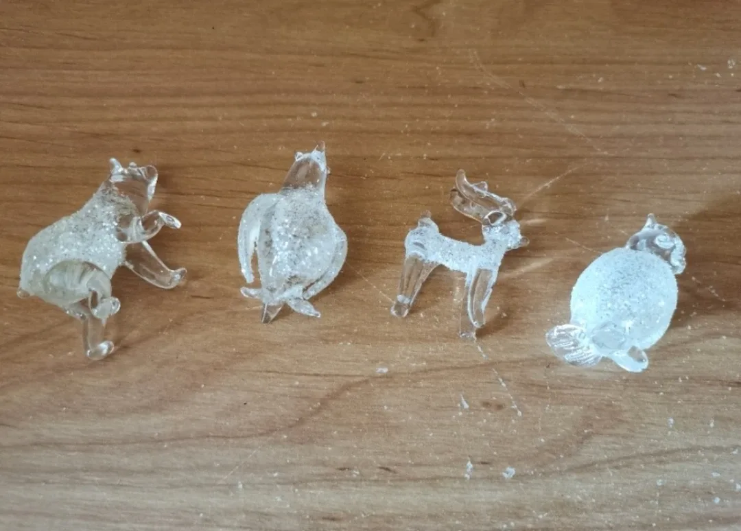 Set of 4 Crystal Glass Figurines image indicator(3)