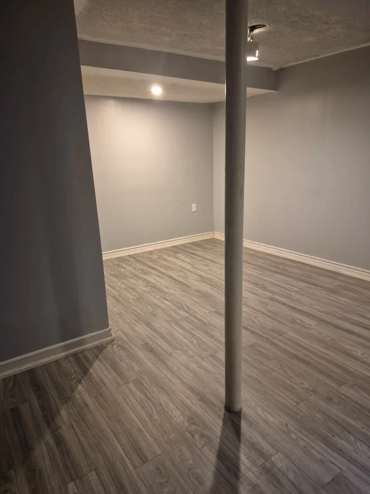 2 bedroom and 1.5 bathroom in basement for rent image indicator(8)