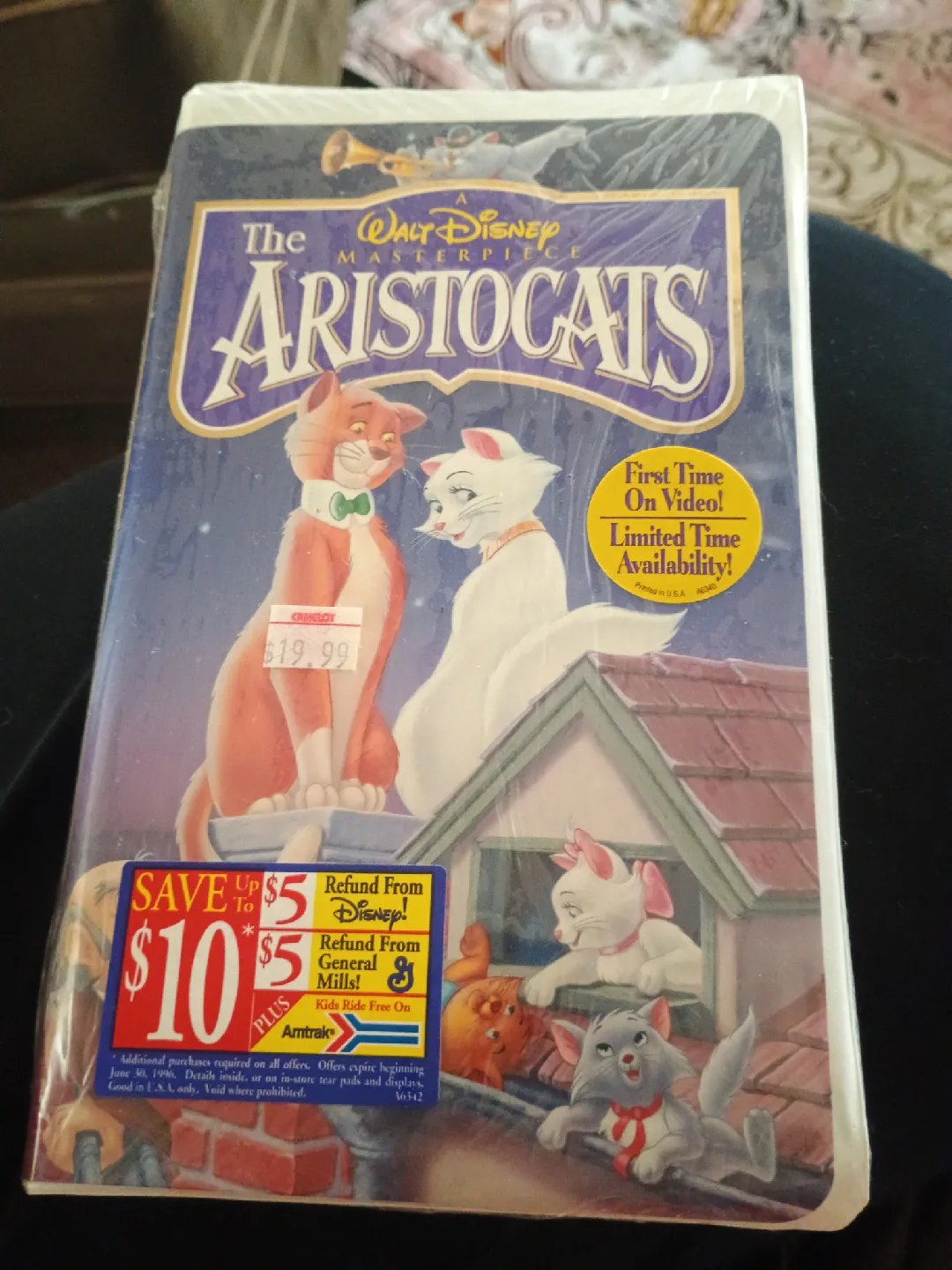 Walt Disney's The Aristocats VHS Tape - Sealed! thumbnail