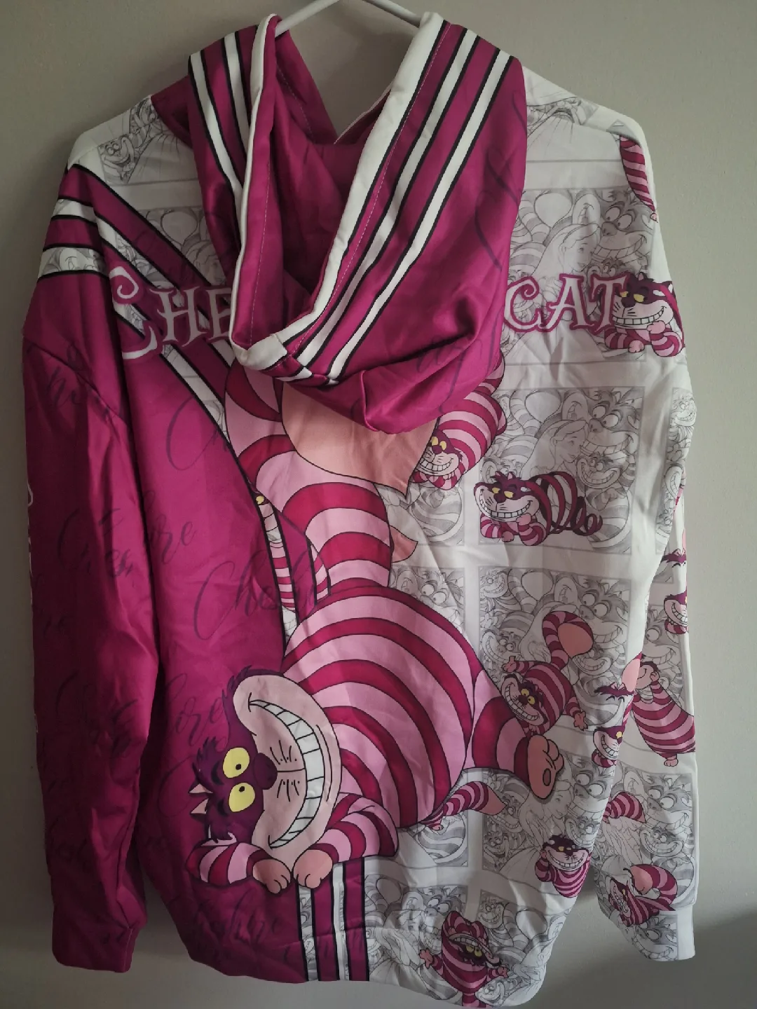 NEW Cheshire Cat Hoodie (XL) 💕 image indicator(2)