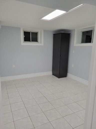 Basement apartment for rent - photo 5