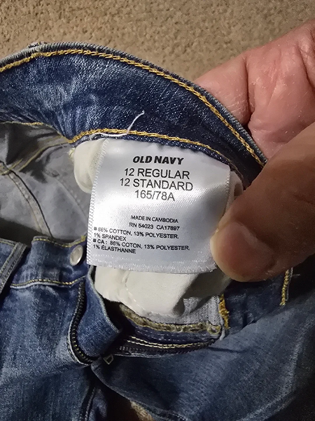 Old Navy "The LE Boyfriend" Jeans - Size 12 Regular image indicator(3)
