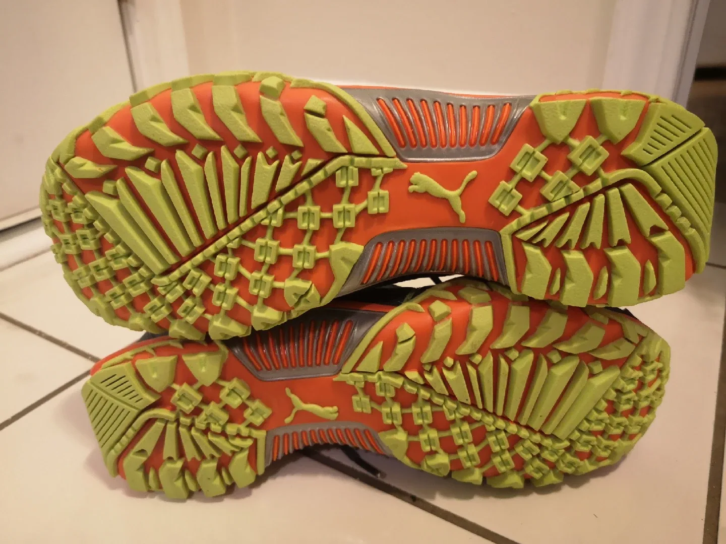 Puma Cell Running Shoes - US 6.5 image indicator(6)