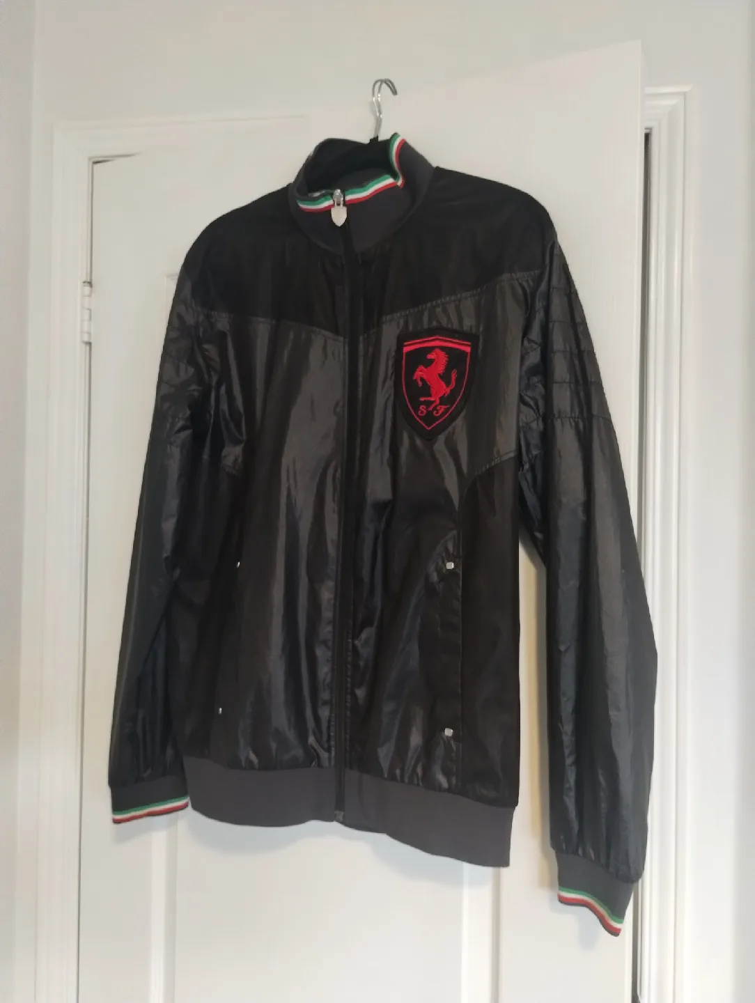 Puma Ferrari Track Jacket, Size M thumbnail
