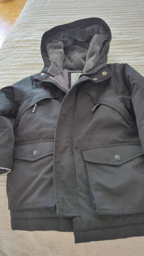 Kamik SNOBUSTER1 Boots Size 11 & Winter Jacket image indicator(5)