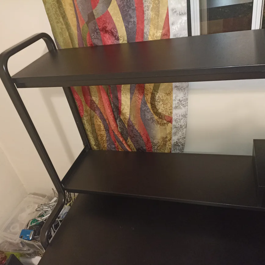 ❤‍🔥Moving Sale❤‍🔥Ikea Fredde Black Computer Desk image indicator(8)