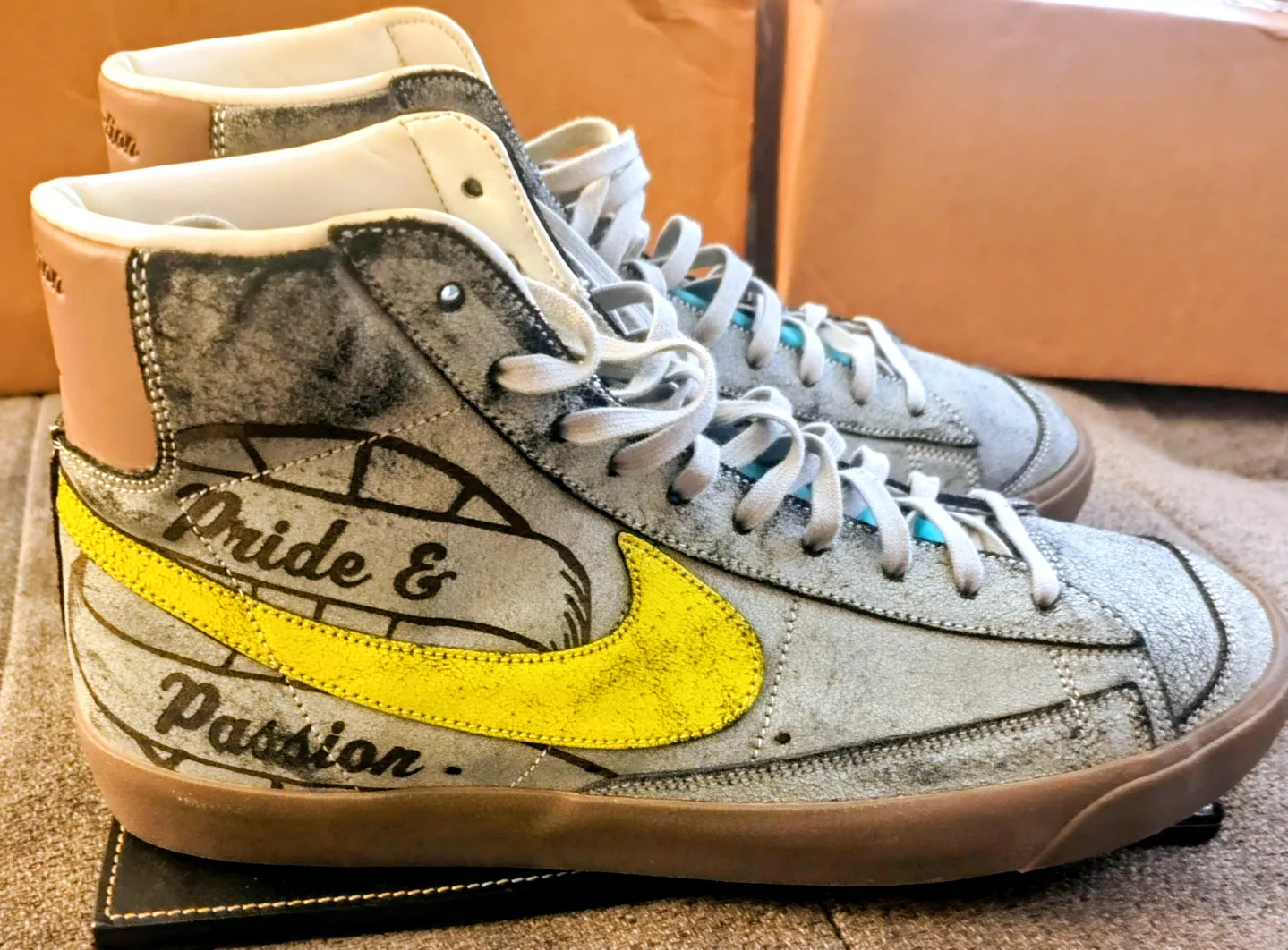 Nike Blazer Mid '77 Pride & Passion image indicator(2)