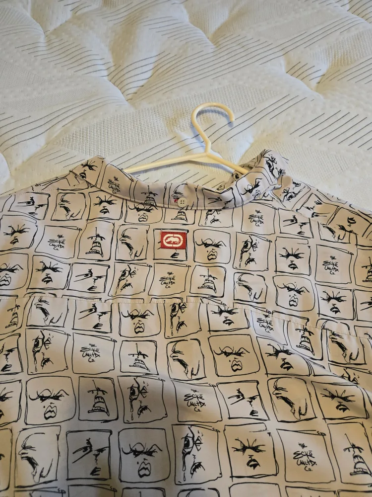 Ecko Unltd. Graphic Button-Up Shirt - XL image indicator(3)