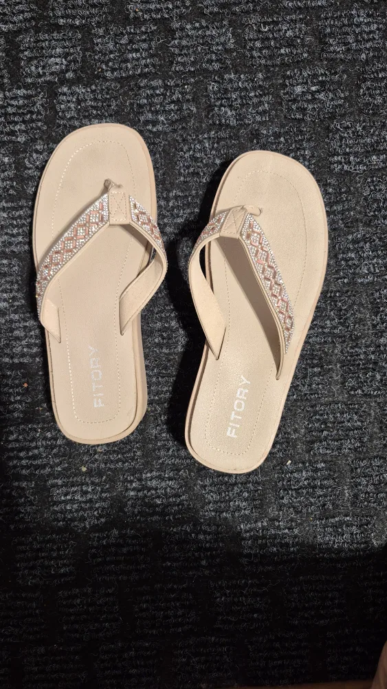 Fitory Beige Flip Flops thumbnail