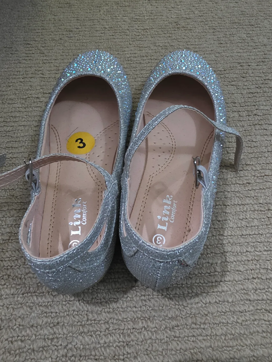 Link Comfort Girls' Silver Glitter Ballet Flats - Size 3 image indicator(2)