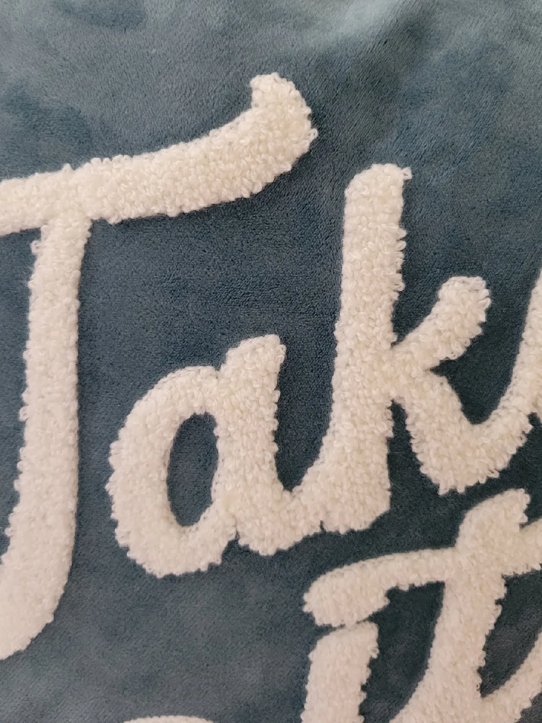 2 Take it Easy Cushions image indicator(3)