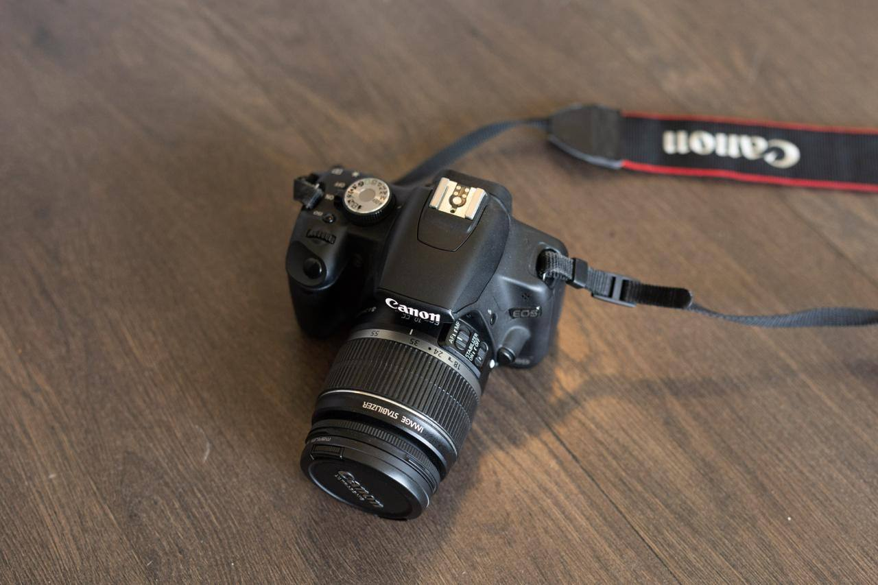 Canon EOS 500D + Canon EF-S 18-55mm f/3.5-5.6 IS kit lens. - photo 2