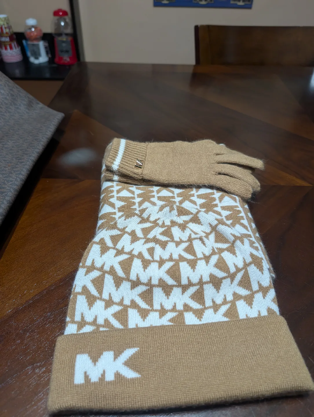 Closet clean out image indicator(9)