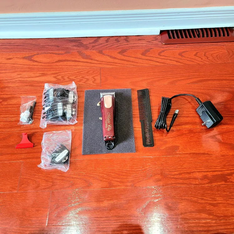 Wahl Professional 5 Star Magic Clip Cordless Hair Clipper image indicator(3)