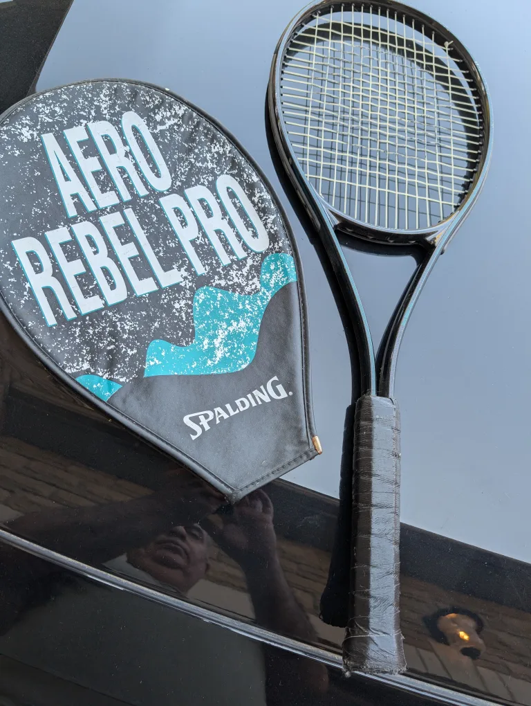 Spalding Aero Rebel Pro Tennis Racquet thumbnail
