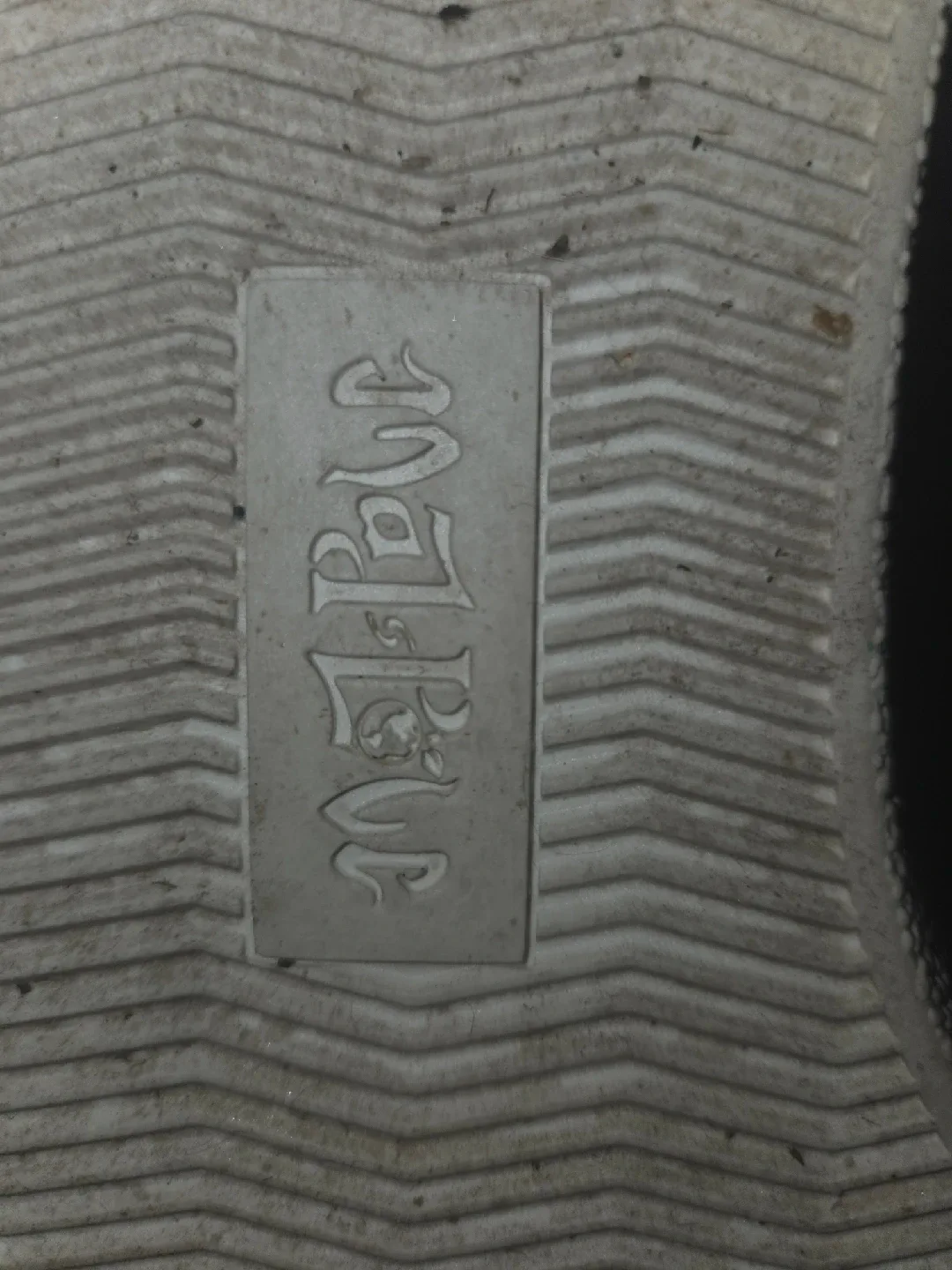 Maple Black & White Daisy Sneakers Size 10 image indicator(4)