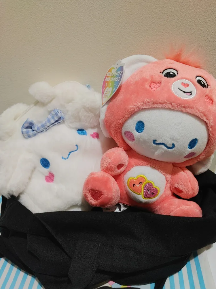 Cinnamonroll Set - Plushie and Fuzzy Bag thumbnail
